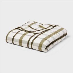 THRESHOLD NWT Brushed Cotton Blanket Green Plaid -full/queen